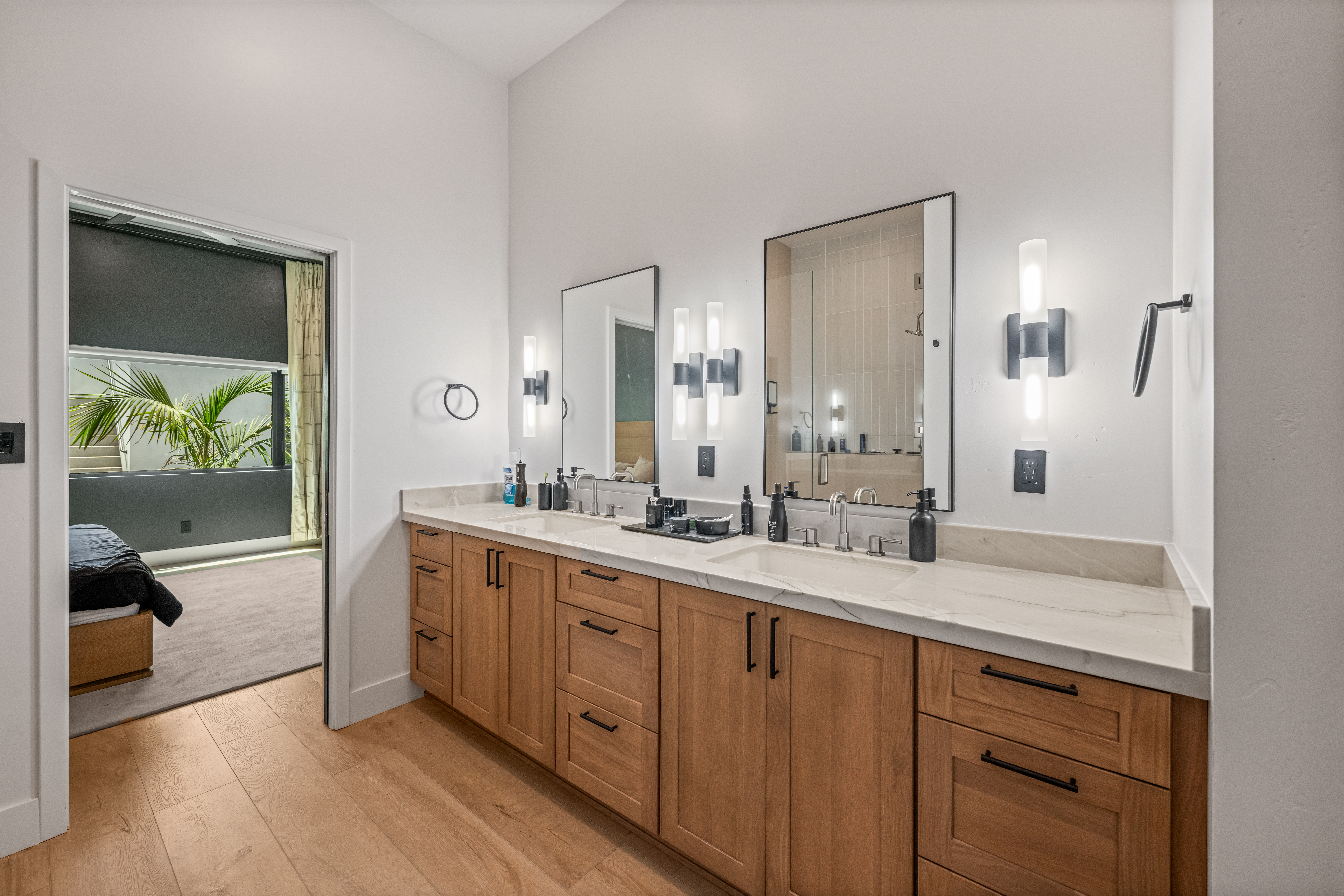 Arabian Crest Drive full home renovation photo 5