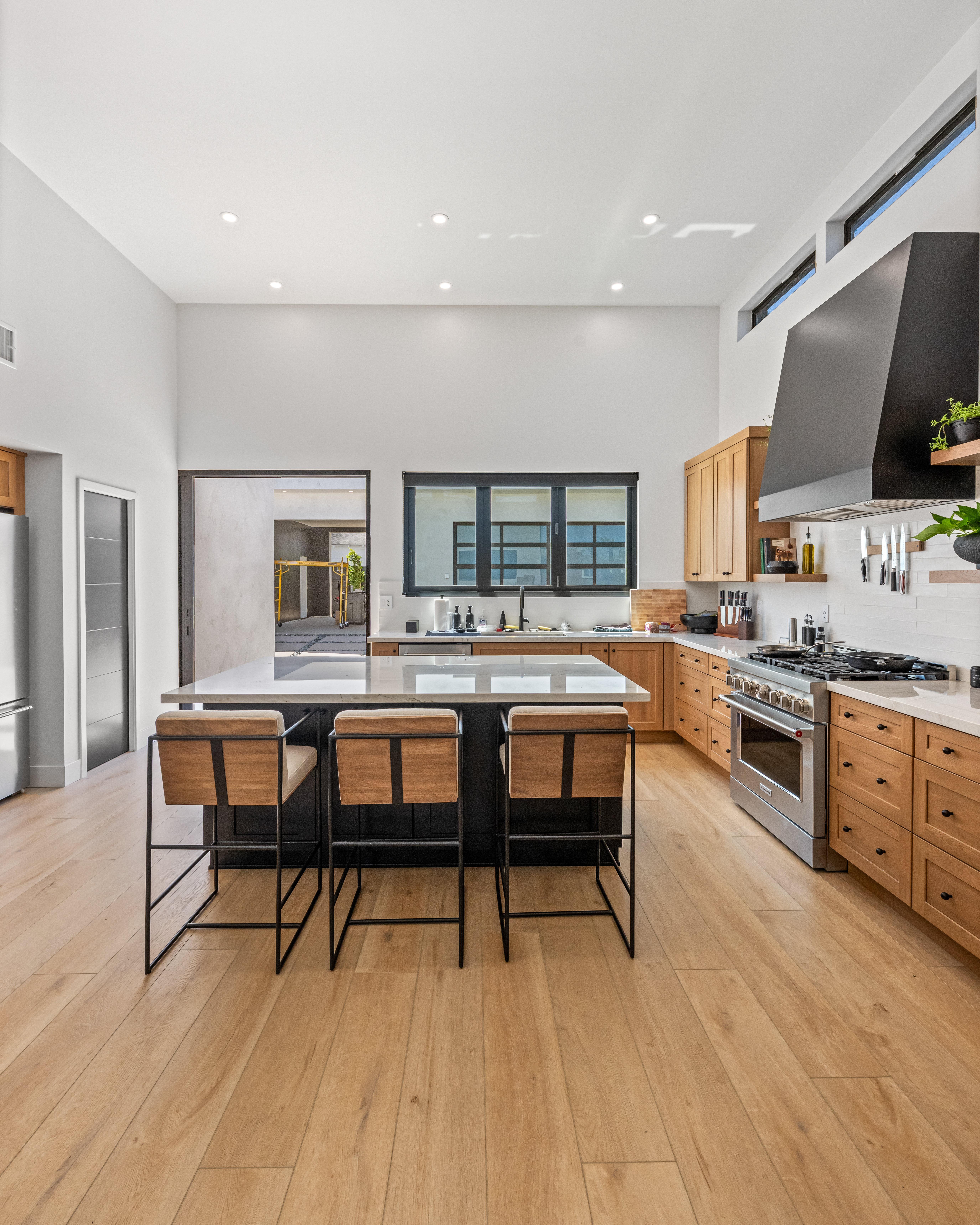 Arabian Crest Drive full home renovation photo 9