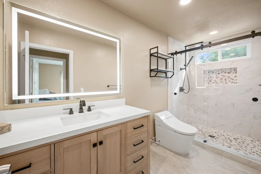 Avalon Avenue bathroom remodel by Guild Builders photo 1