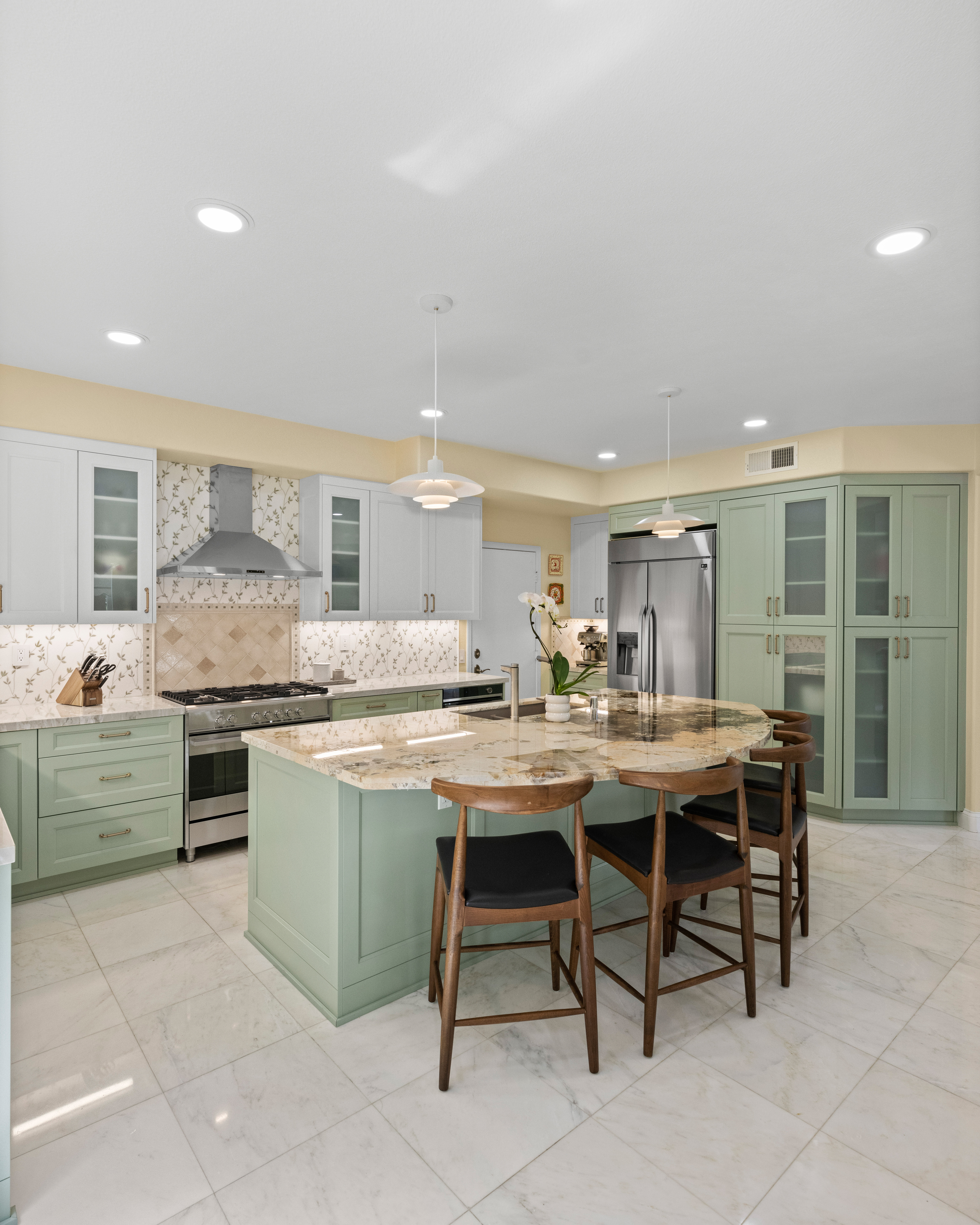 Baywind Point kitchen project photo 10