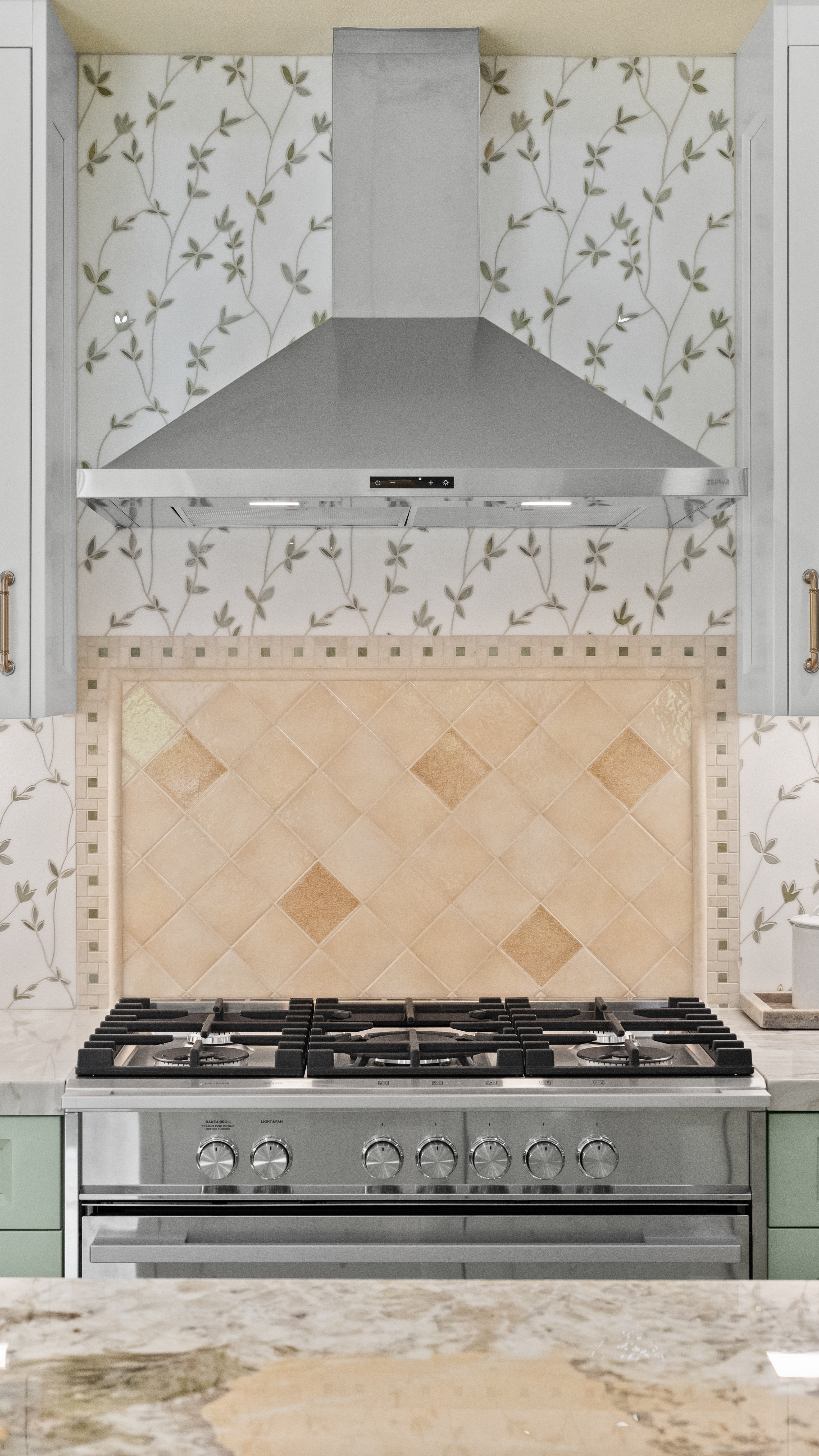 Baywind Point kitchen project photo 14