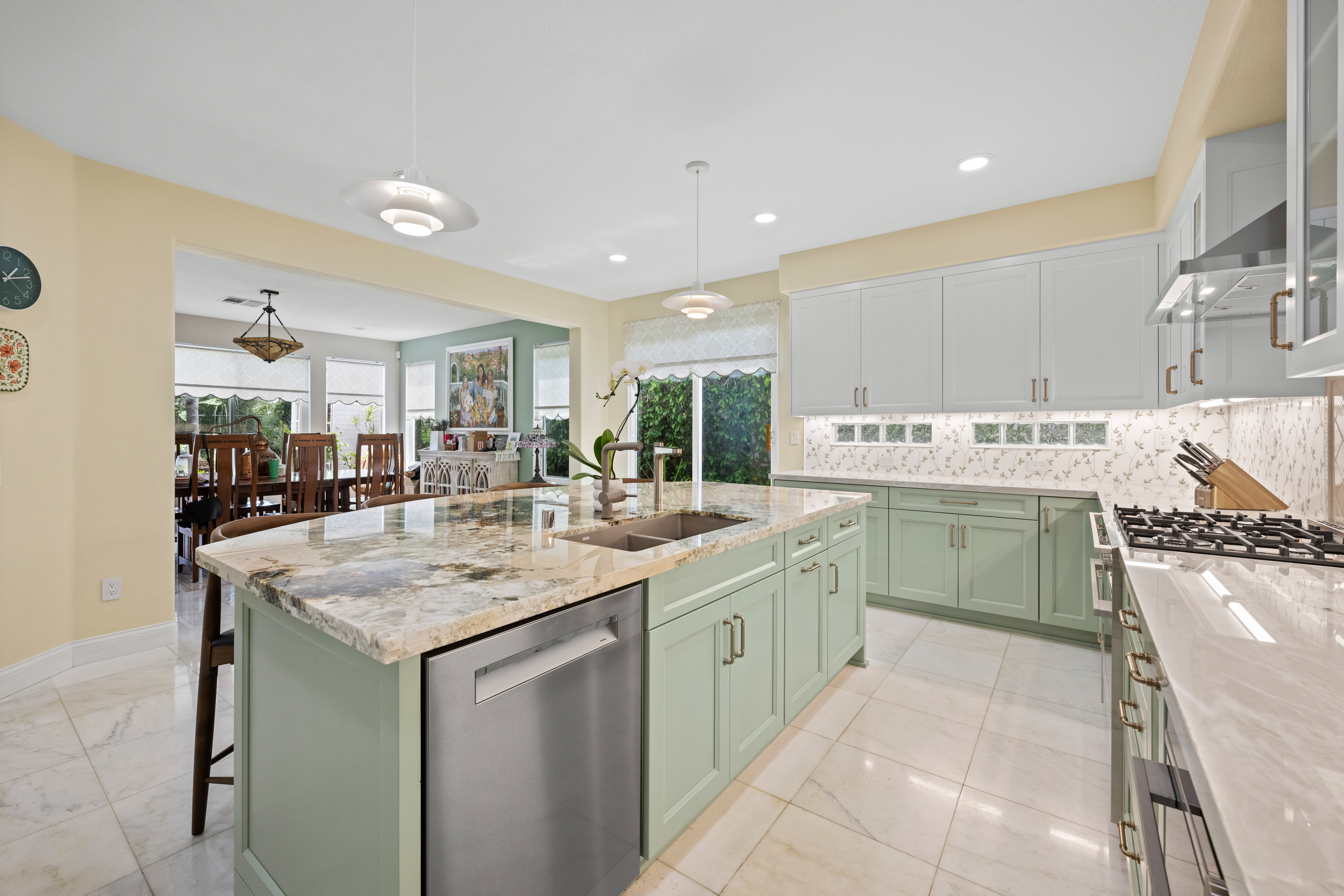 Baywind Point kitchen project photo 7