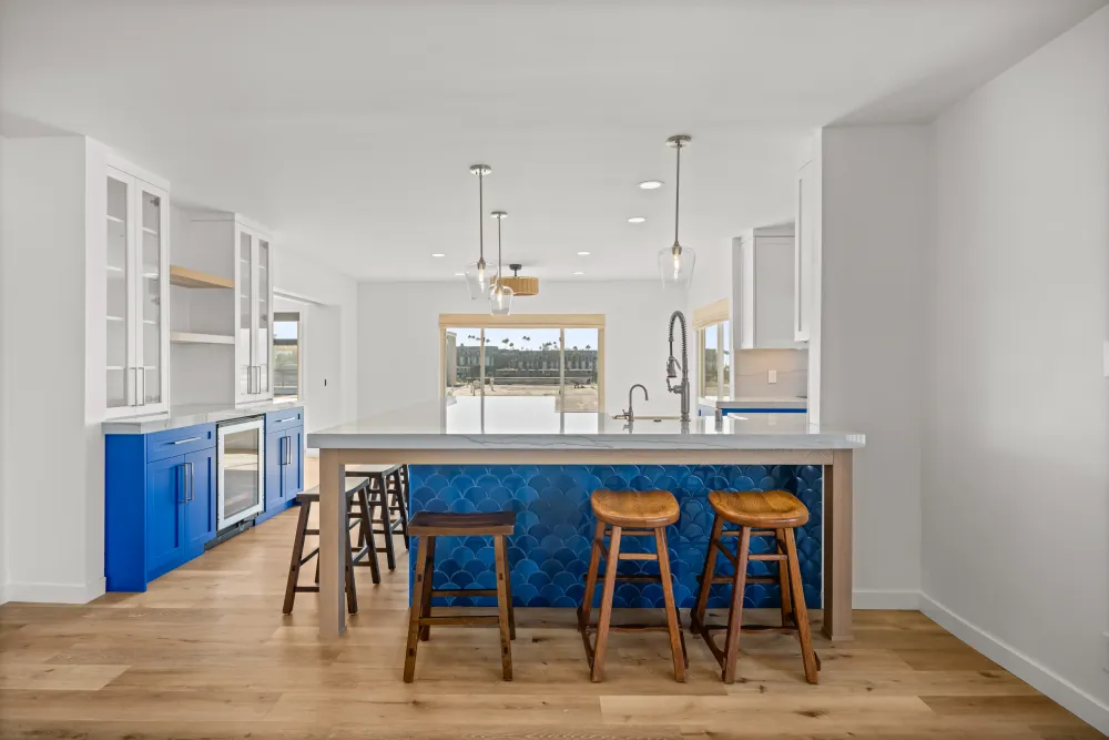 Kitchen with quartz countertops