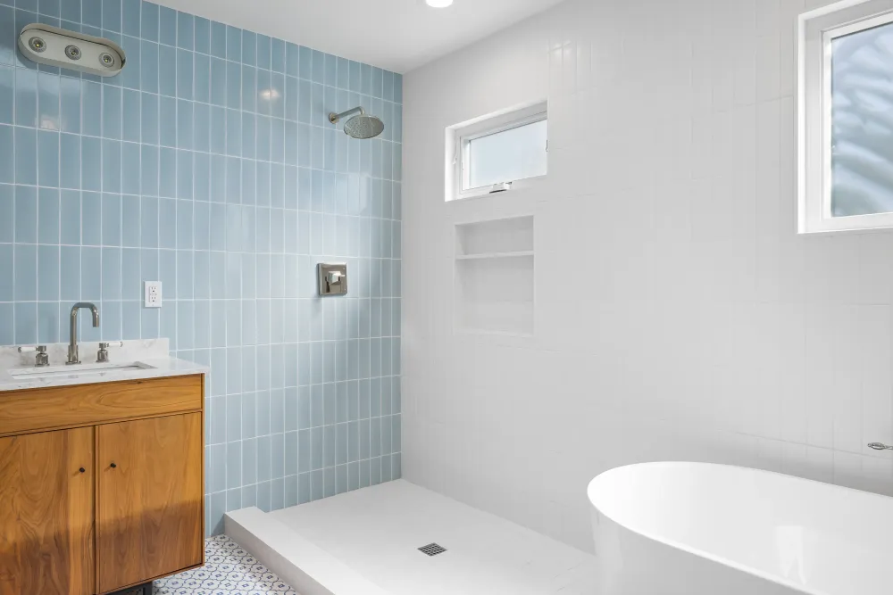 Dixie Drive home renovation remodel in Pacific Beach — photo 14