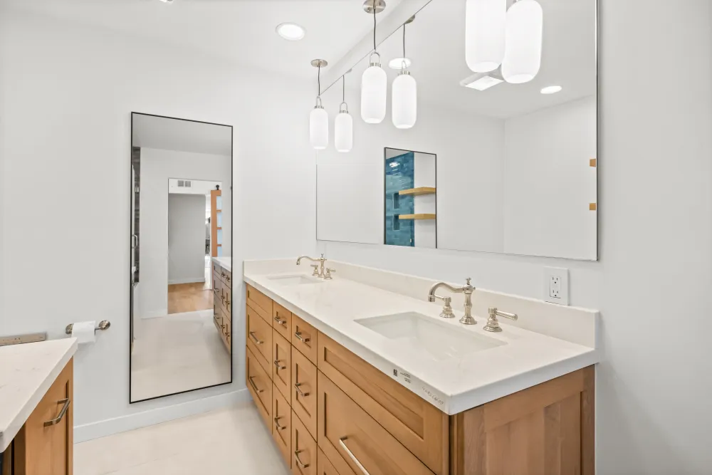 Dixie Drive home renovation remodel in Pacific Beach — photo 20