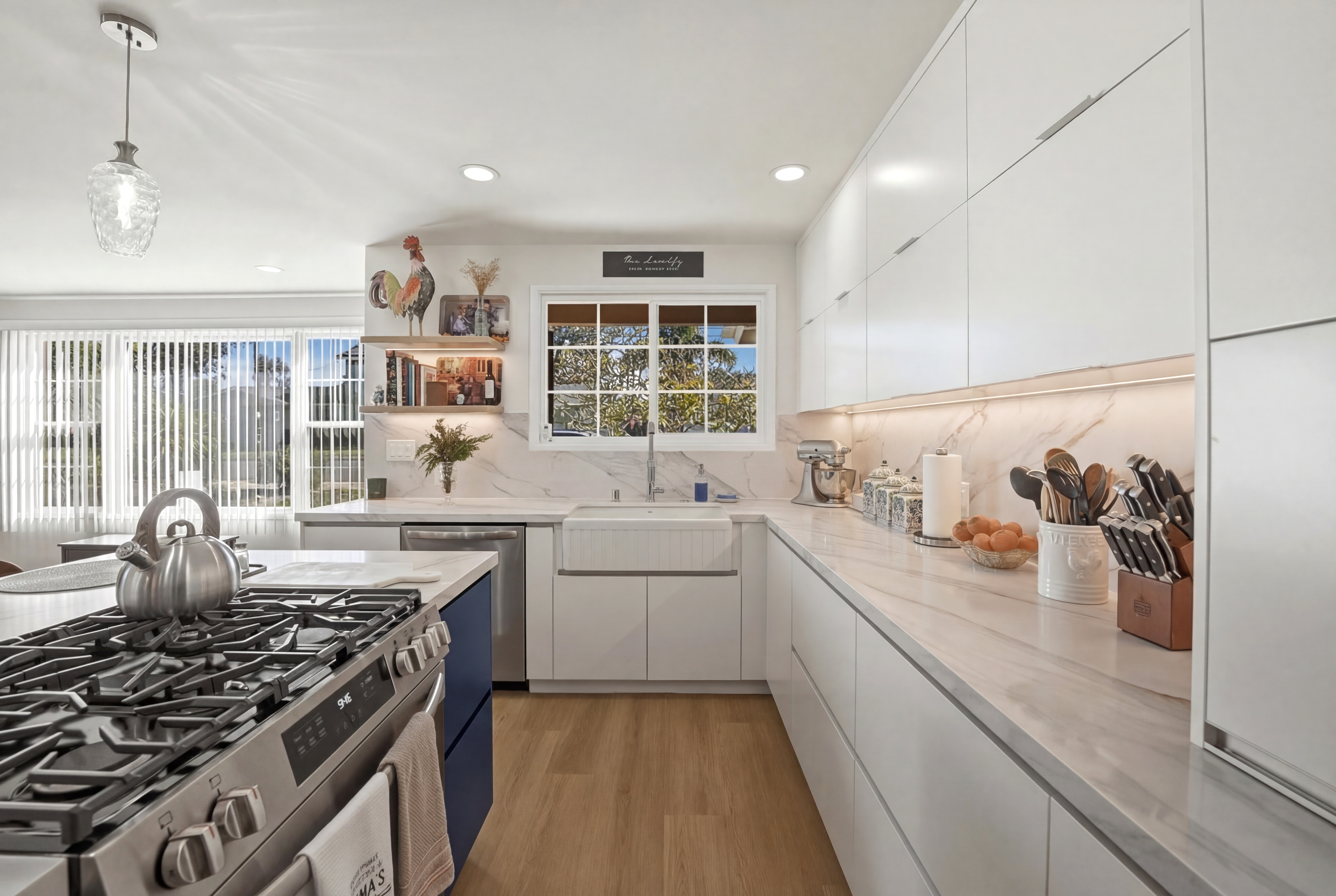 Everts Street kitchen photo 5