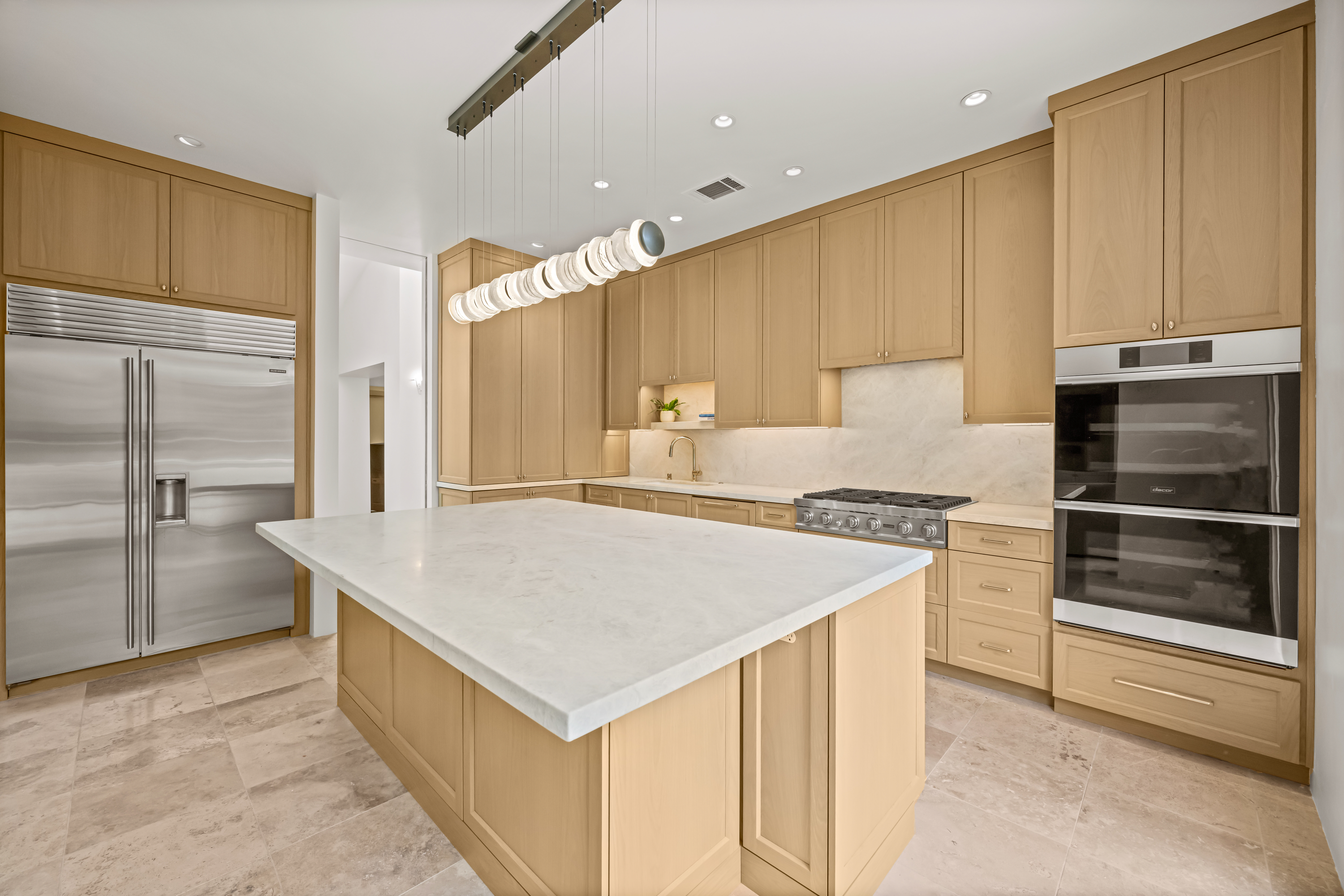 Luciernaga Street kitchen photo 4