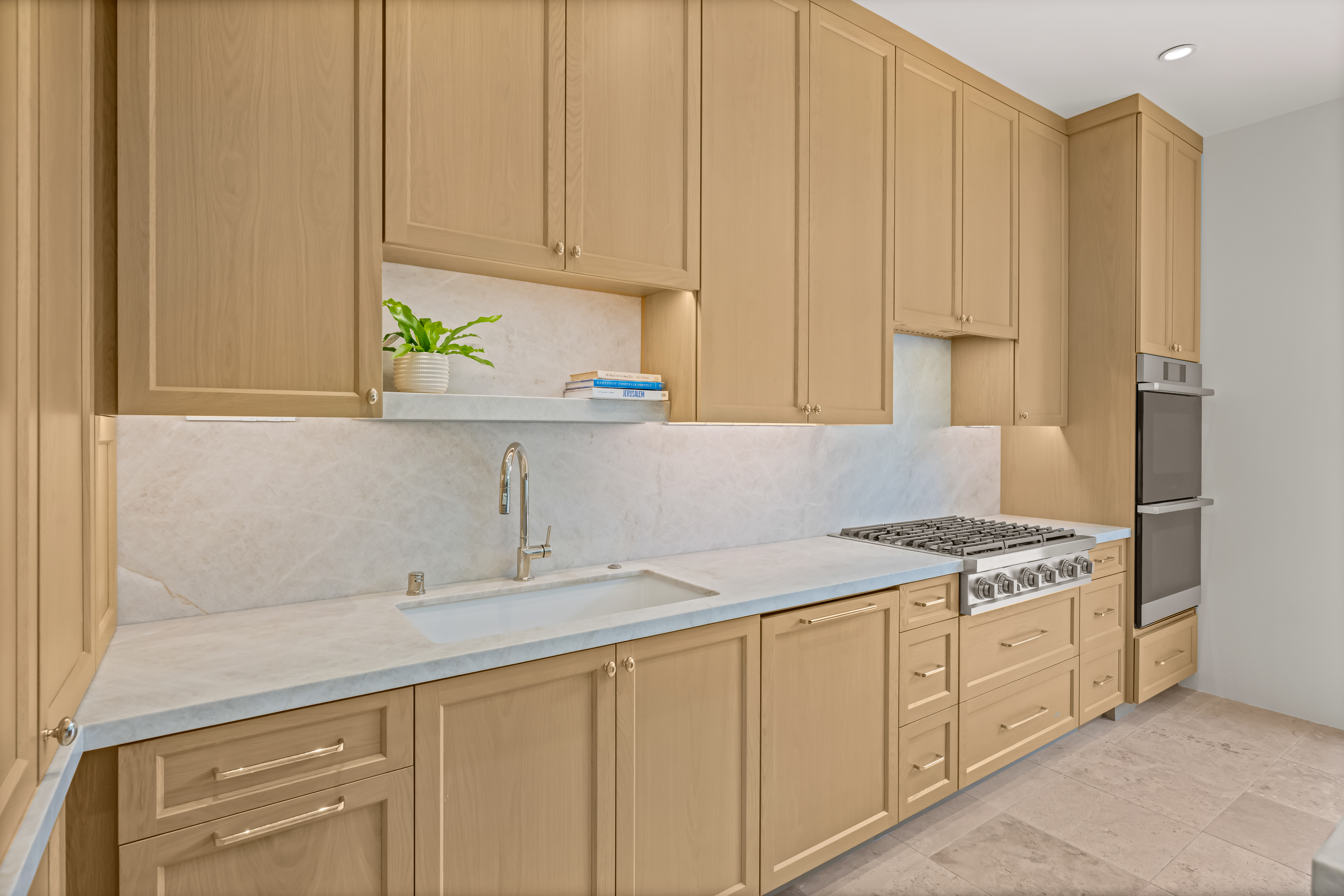 Luciernaga Street kitchen photo 8