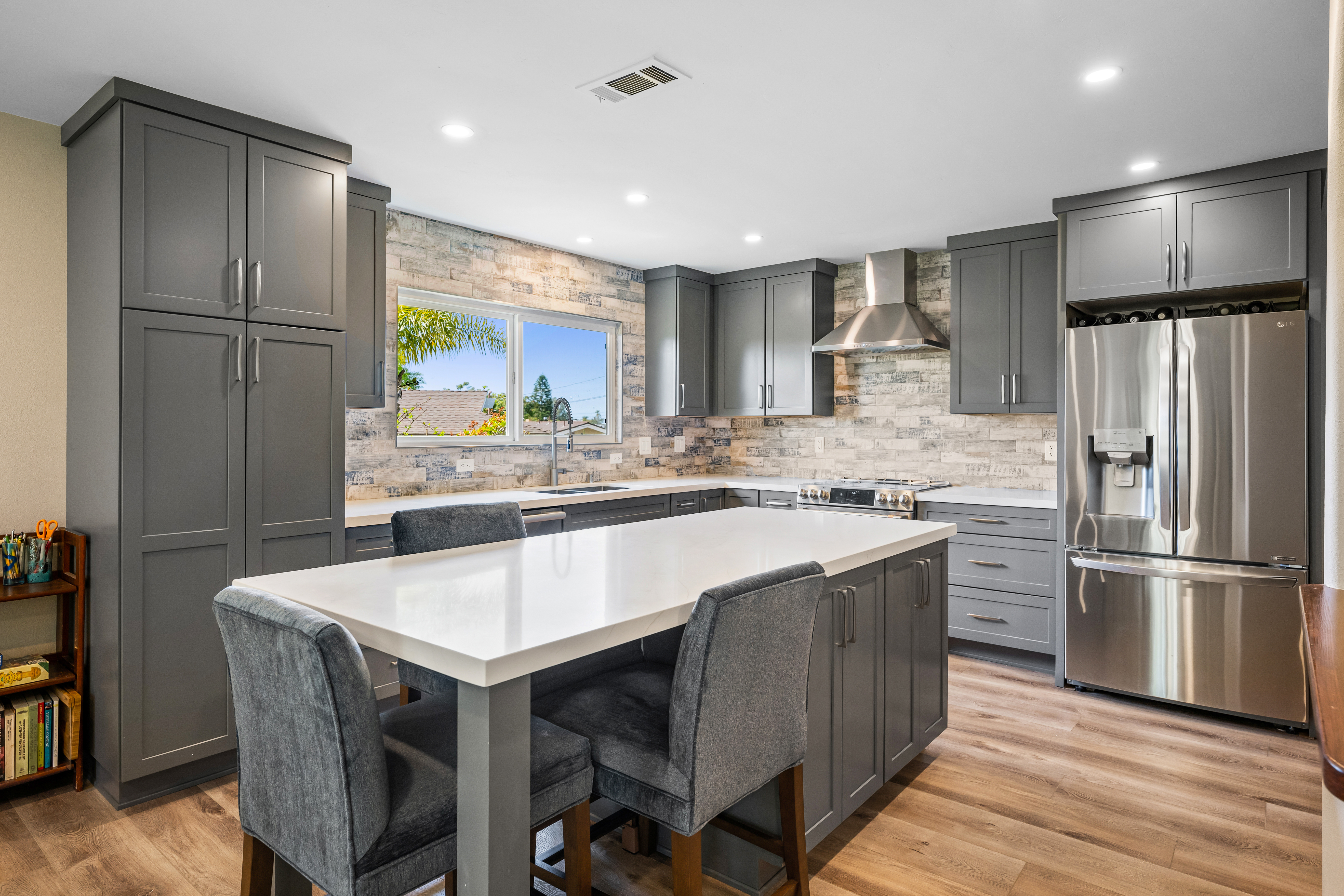 North Star Drive kitchen photo 1