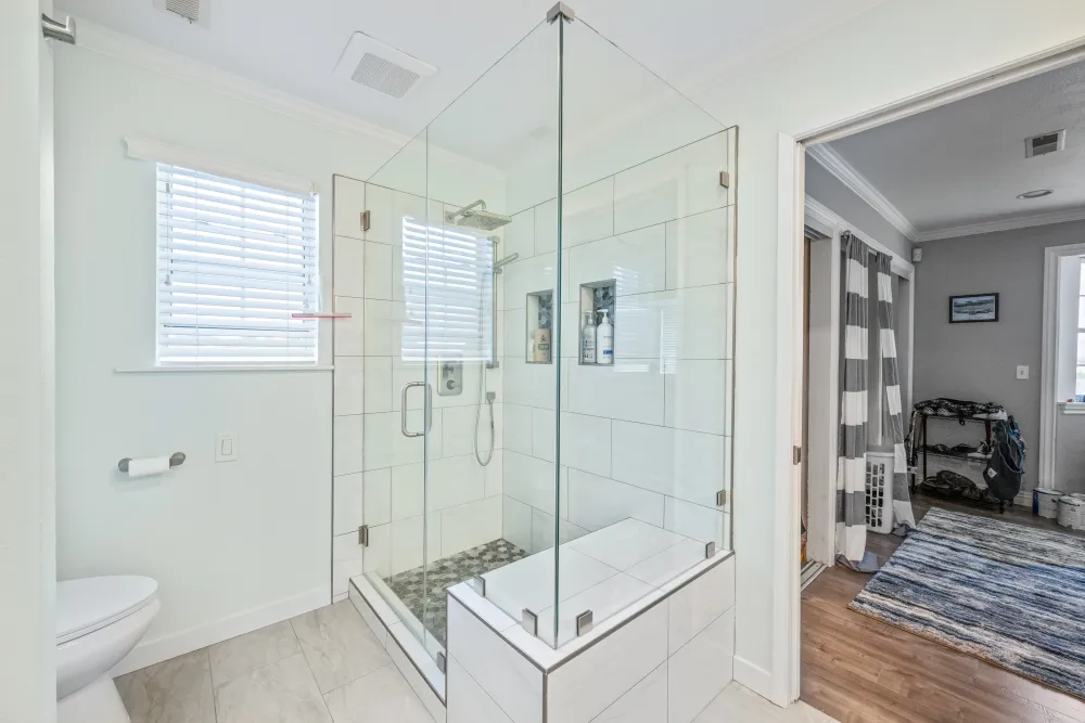 South Sierra Avenue bathroom remodel by Guild Builders photo 1
