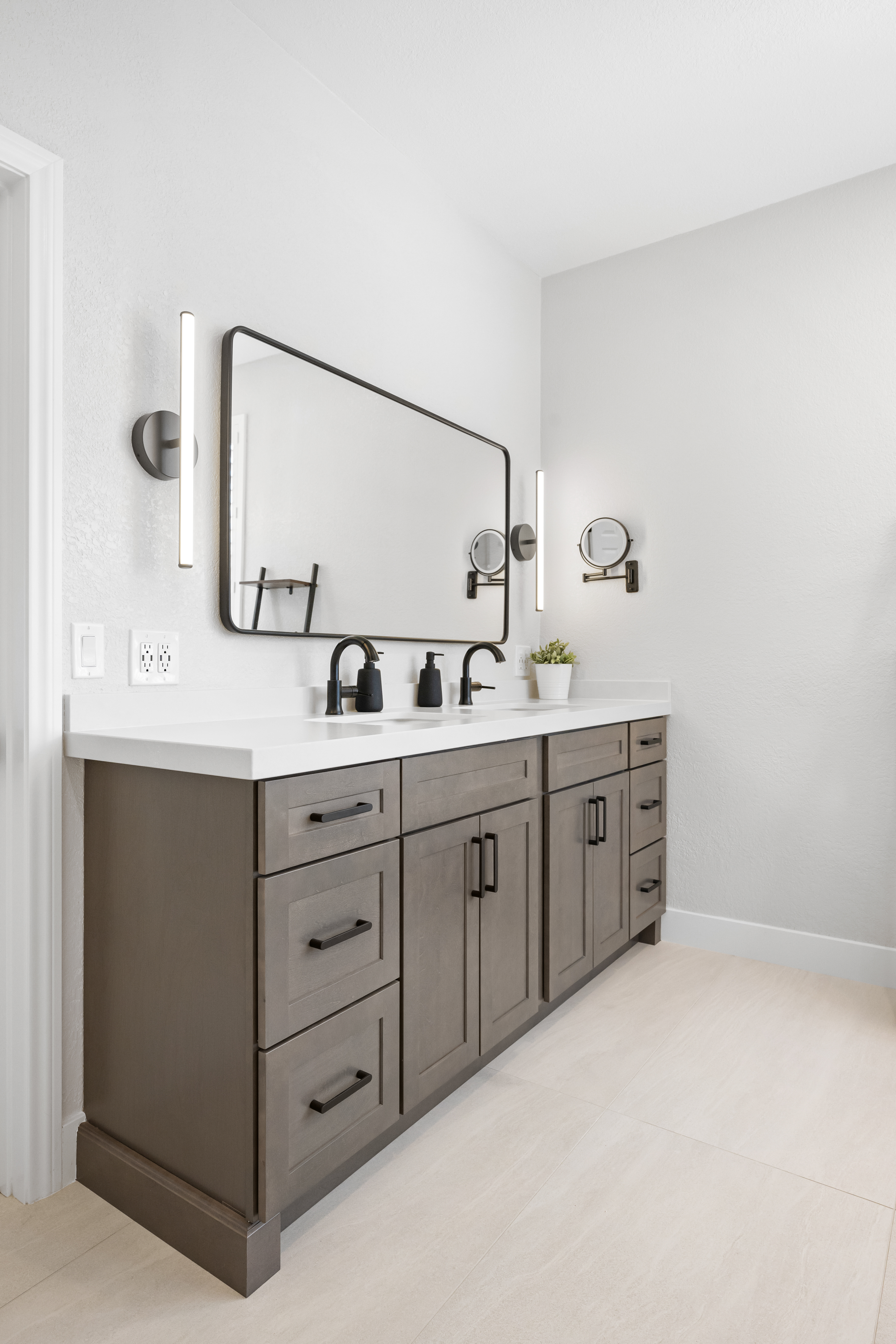 Sunset Ridge Drive bathroom remodel by Guild Builders